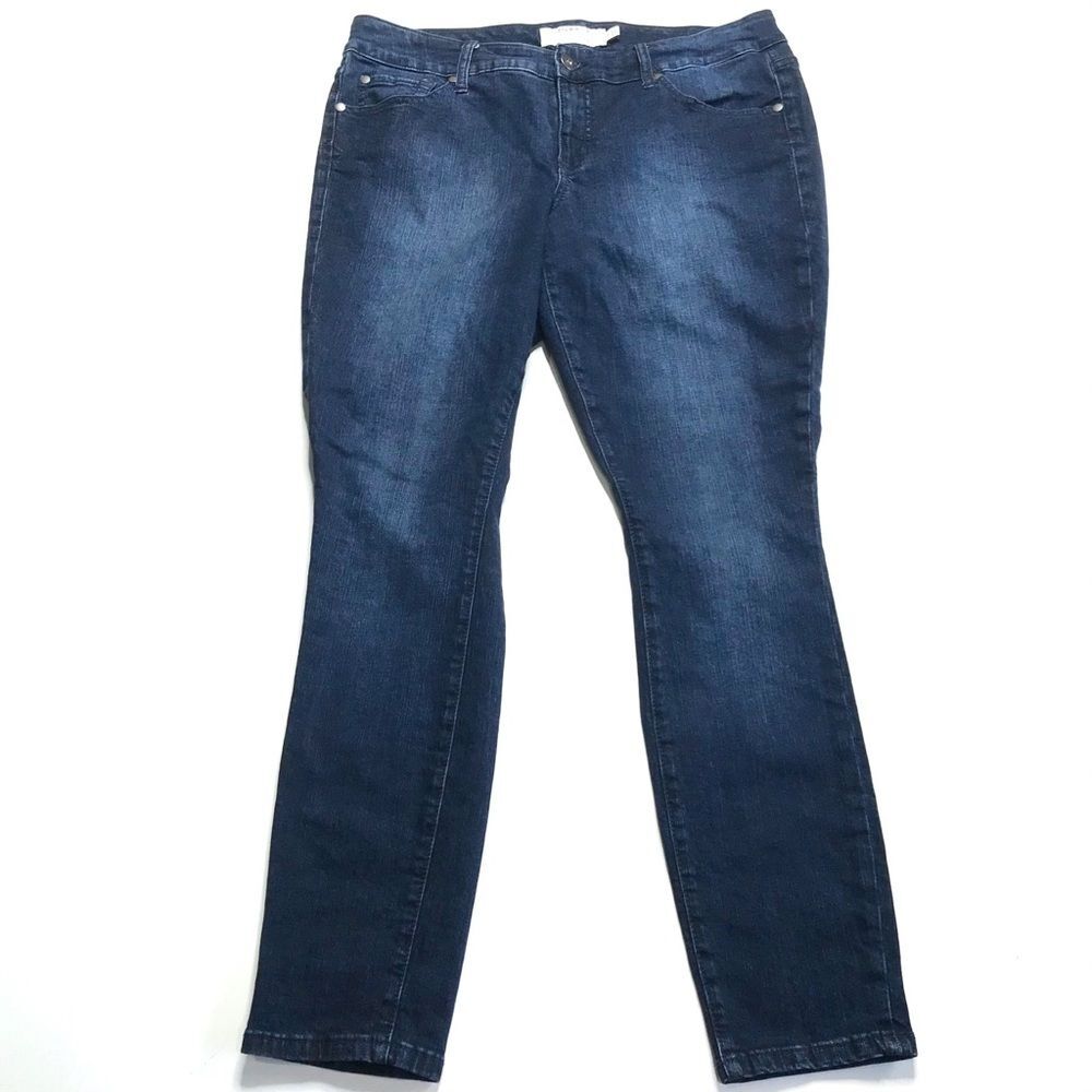 Torrid Dark Wash Skinny Jeans Size 12 Mid Rise Denim Stretch Pants Blue